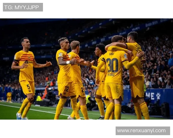 足球月份的激情与回忆：探寻每个赛季背后的故事与传奇